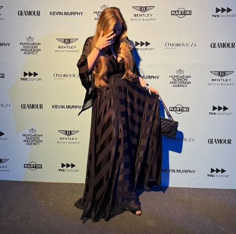 Négy héttel a szülés után divatbemutatón tündökölt Buzsik Borka